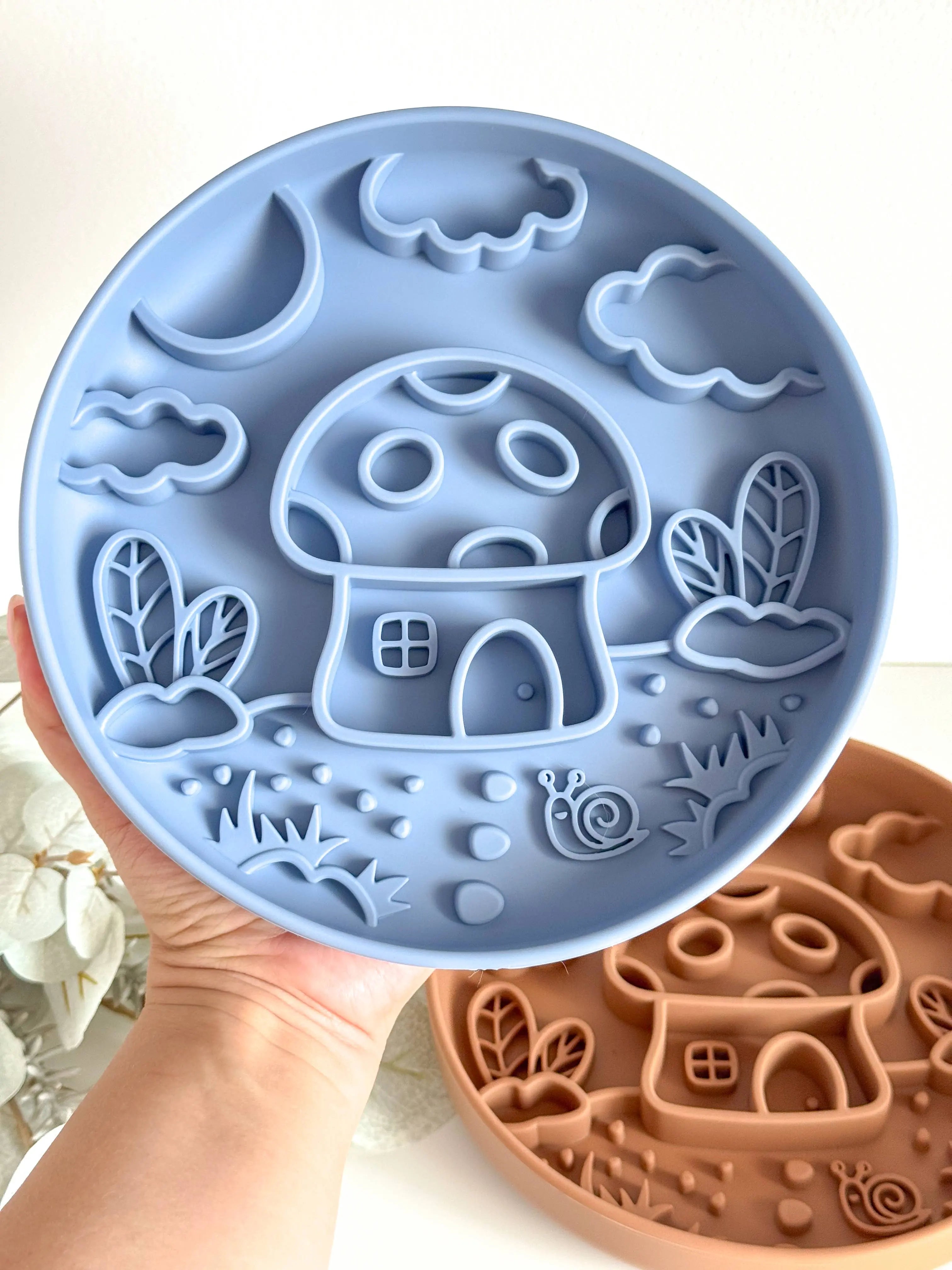 Slow Bowl Magic Mushroom – miska spowalniająca i mata do lizania dla psa (Brown)