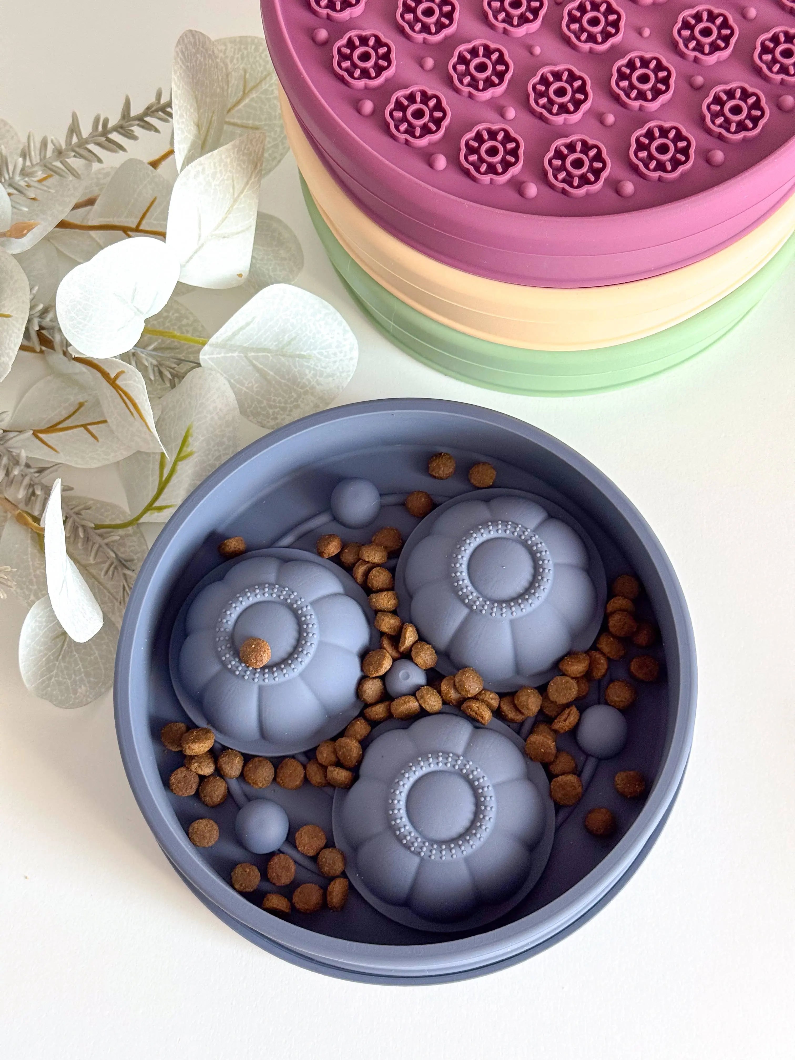 3in1 Slow Bowl, Lick Mat, Treat Mold for Dogs: Blue