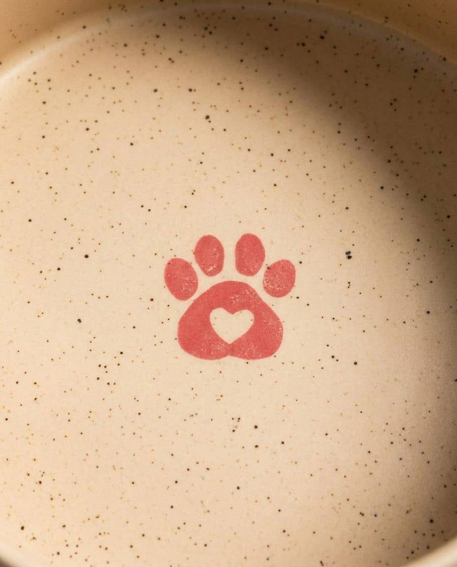 Cozy Hearts Stoneware Pet Bowl 16,5cm