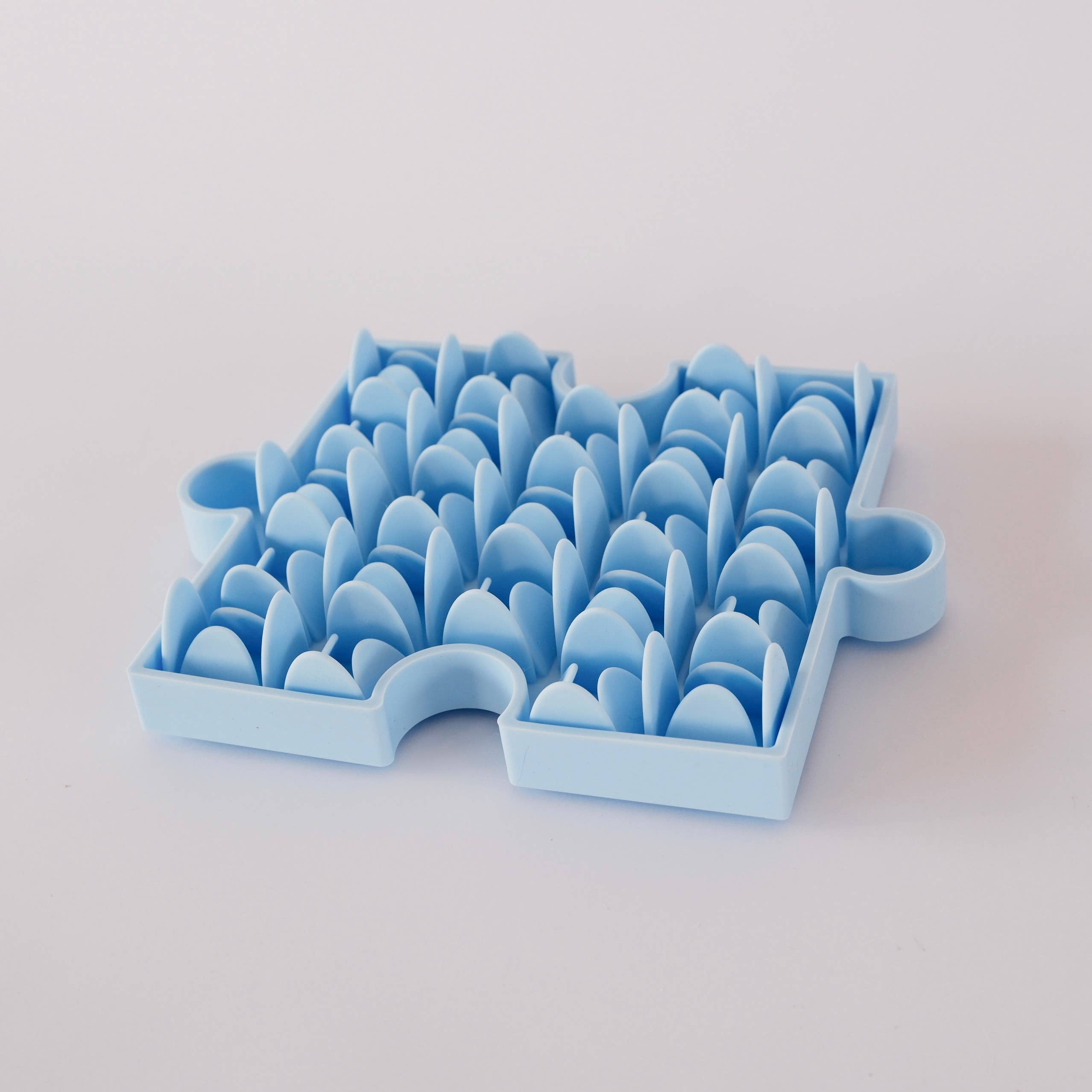 Puzzle Lick Mat „Pink” – mata do lizania dla psa