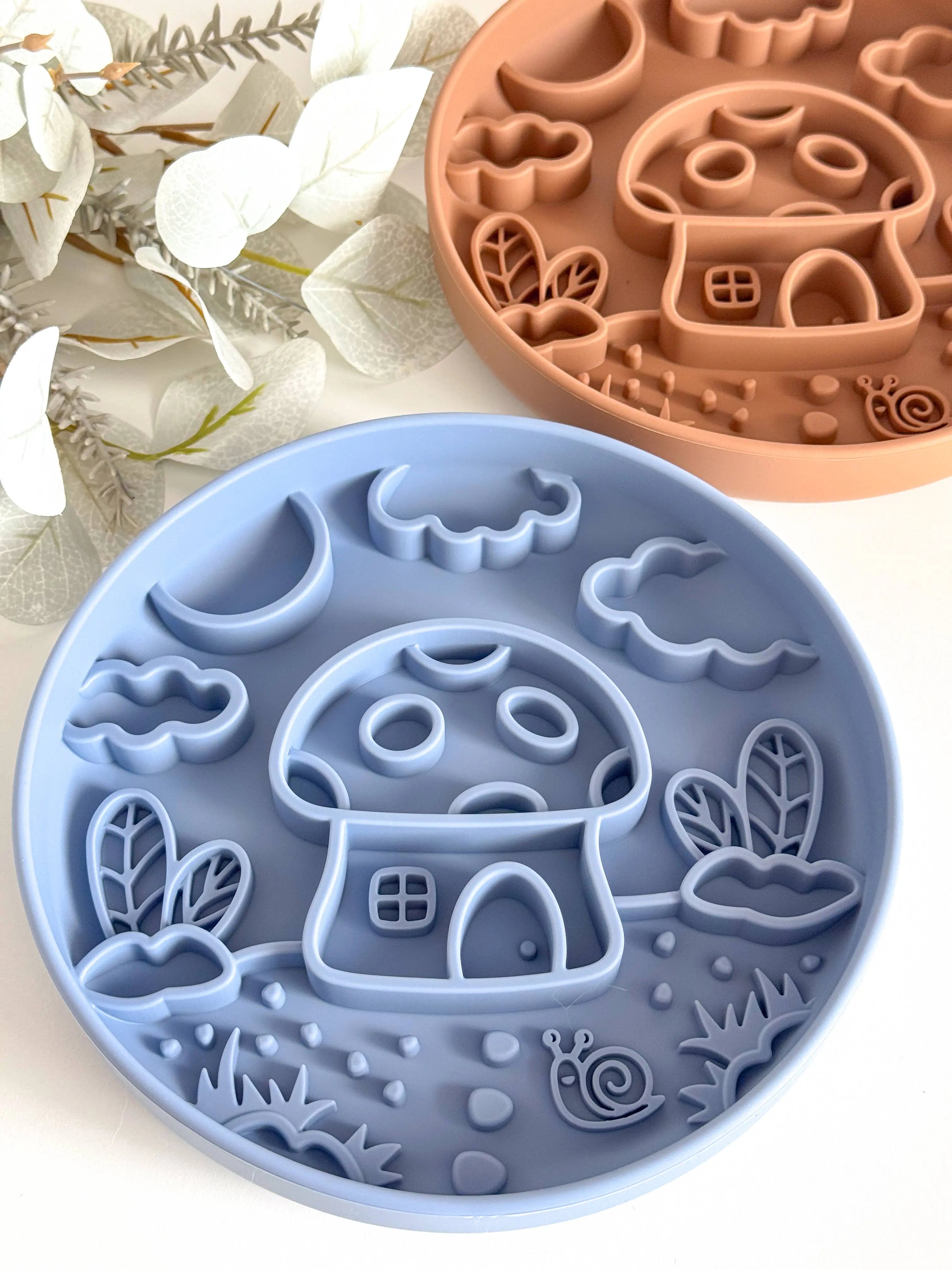 Slow Bowl Magic Mushroom – miska spowalniająca i mata do lizania dla psa (Brown)