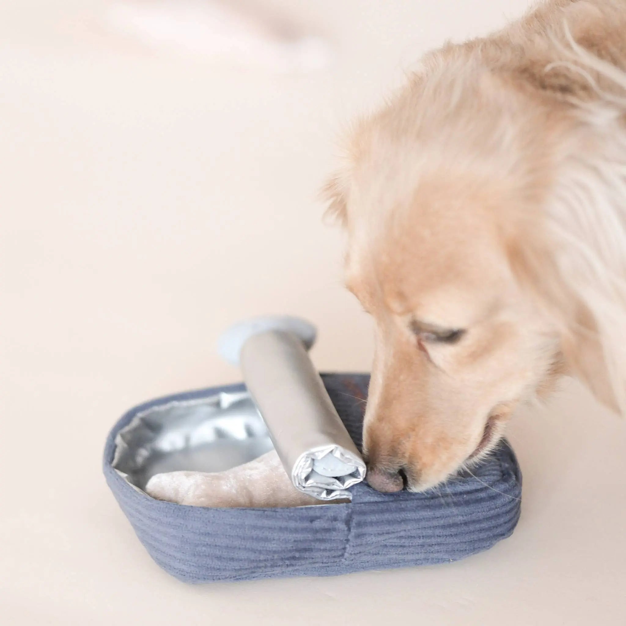 SARDINES//Enrichment Toy Lambwolf EU