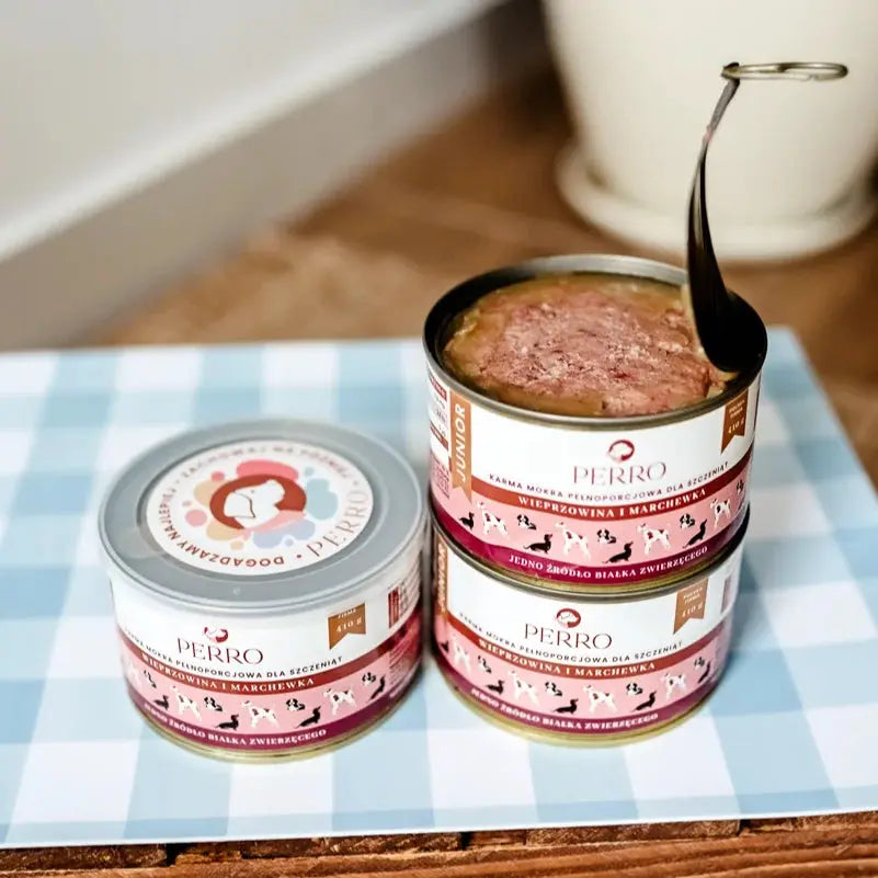 Karma mokra JUNIOR Wieprzowina i marchewka – monobiałkowa formuła dla szczeniąt wszystkich ras 410g Perro