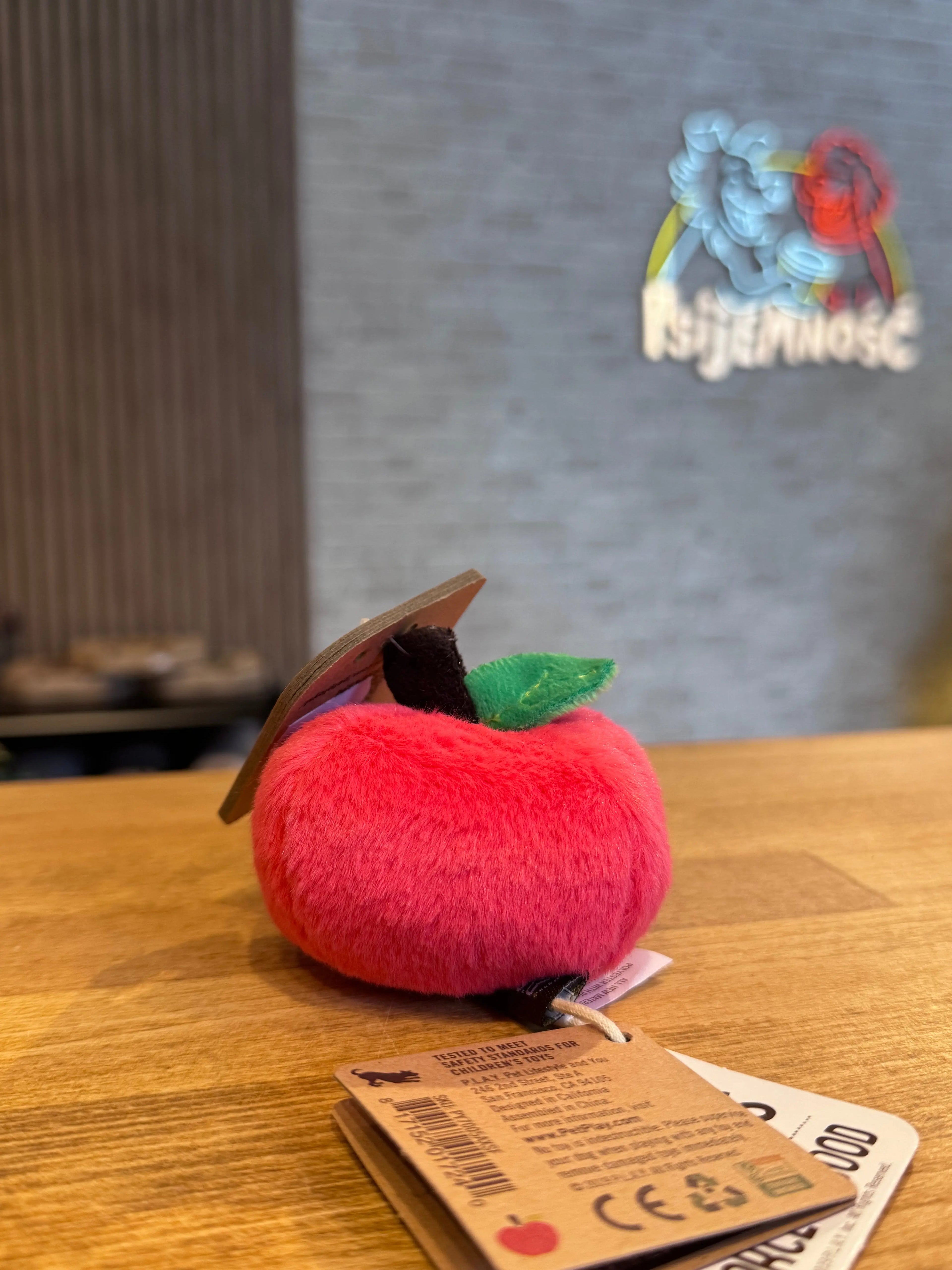 P.L.A.Y. - Garden Fresh Apple - Jabłko XS P.L.A.Y
