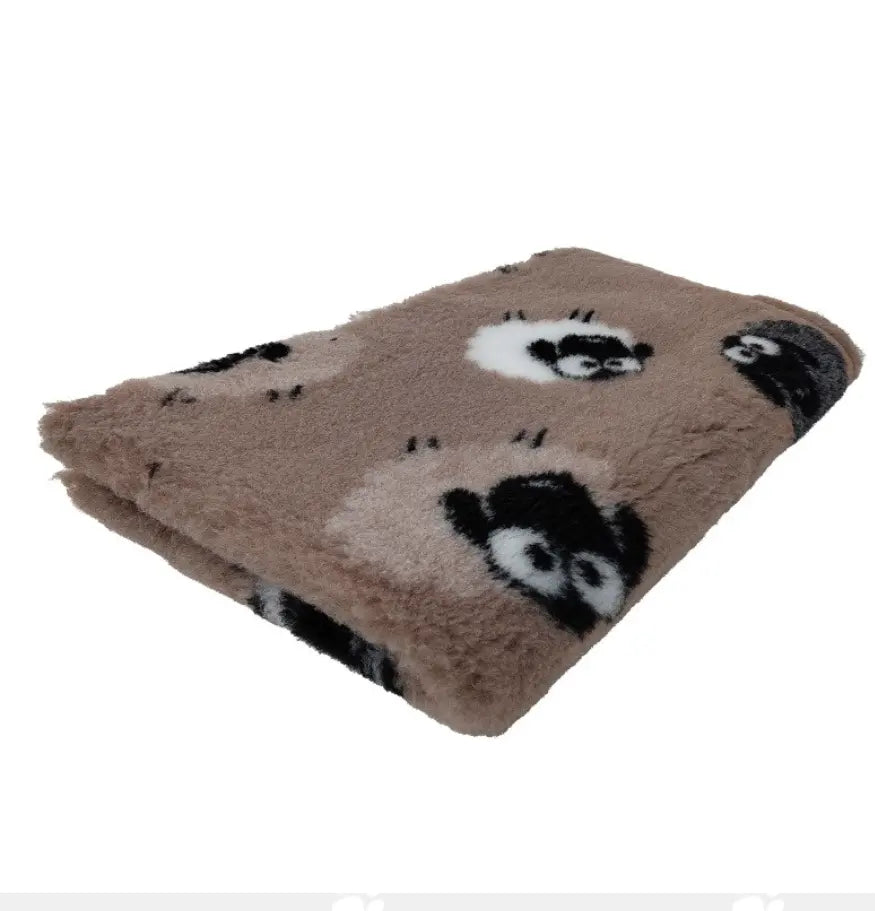 BUBA Legowisko antypoślizgowe DRY BED 28mm beżowy w owce 100x75