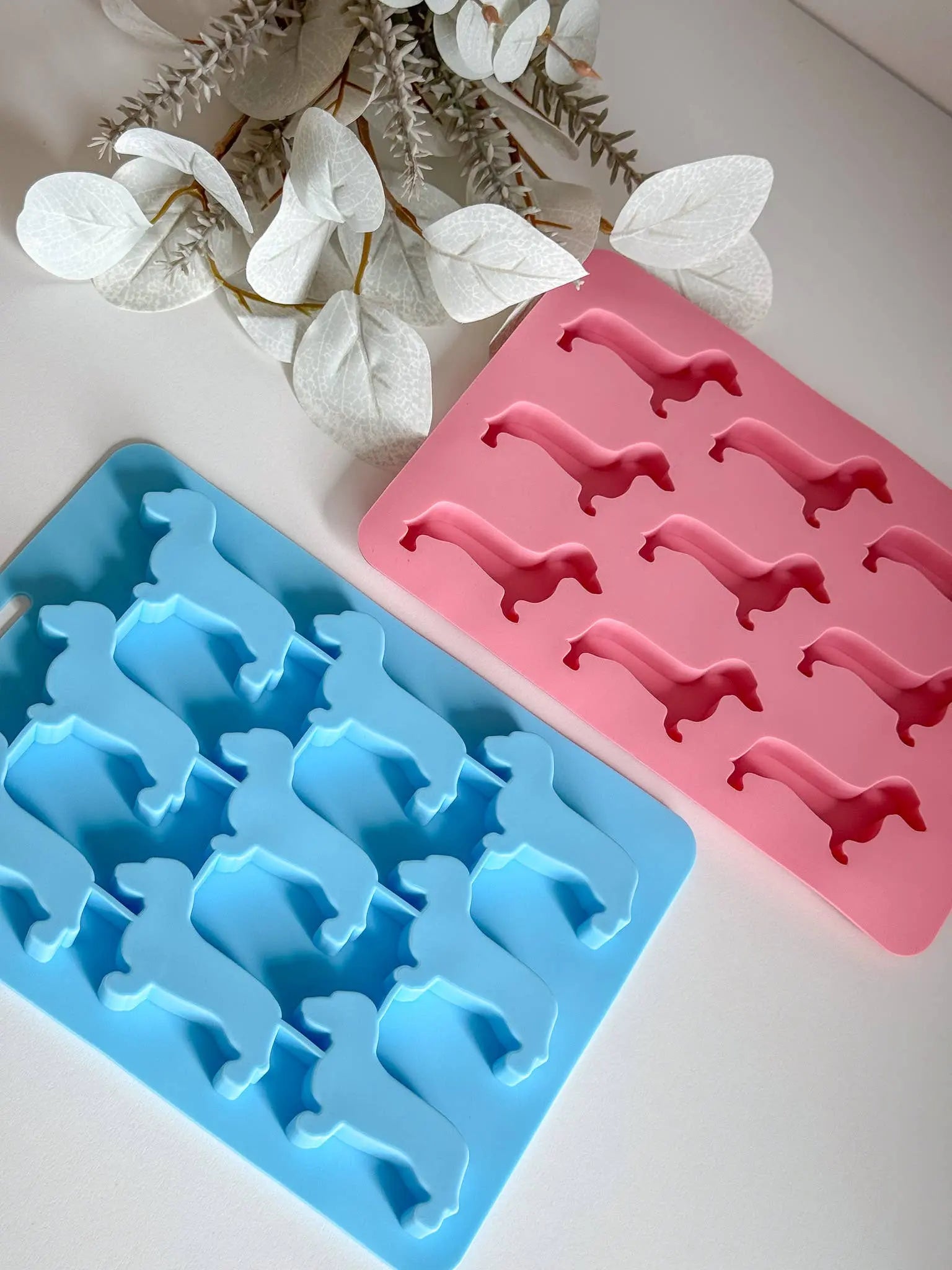Dachshund Ice Cube Tray – silikonowa foremka do lodu: Orange